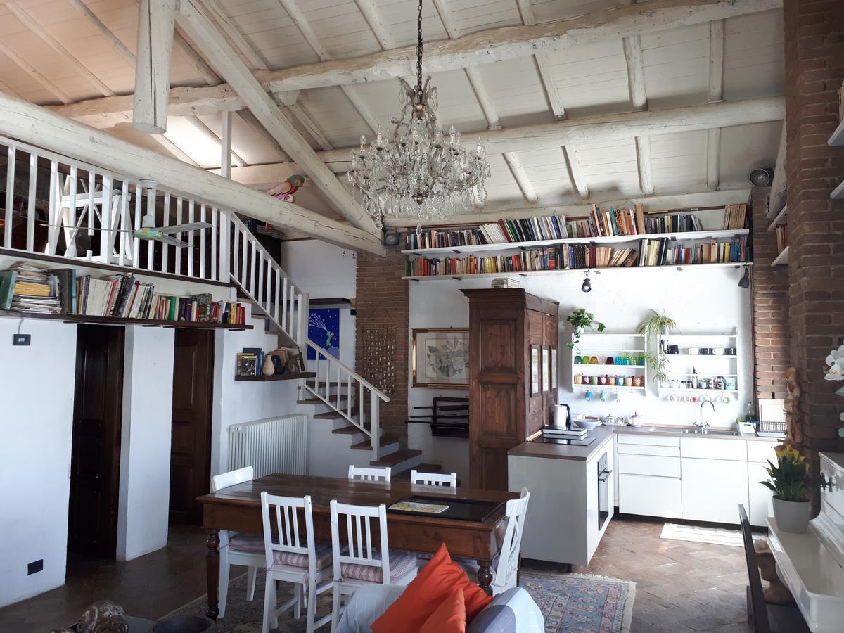 La Casa Sopra Le Nuvole Villa Medesano Exteriör bild
